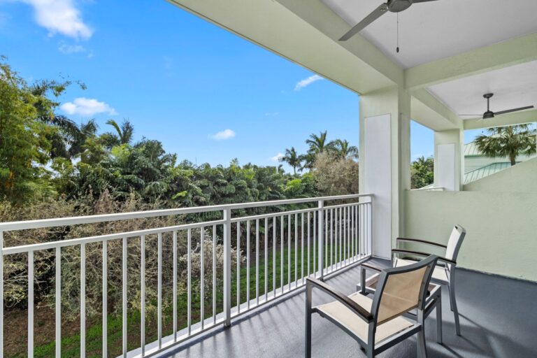 Three Bedroom Villa - Balcony