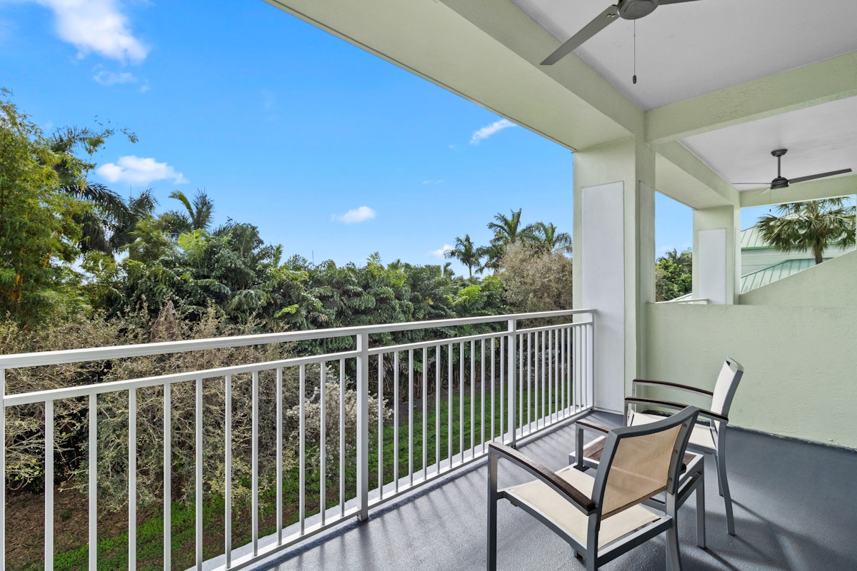 Three Bedroom Villa - Balcony